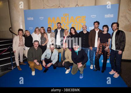 Paris, Frankreich. Mai 2025. Marc Ruchmann, Patrick Cassir, Youssef Hajdi, Tarek Boudali, Camille Rowe, Marie Papillon, Bertrand Usclat, Claire Chust und die Besetzer nehmen am 6. Mai 2025 in Paris an der UN Mariage Sans fin Premiere von Patrick Cassir Teil. Quelle: Bernard Menigault/Alamy Live News Stockfoto