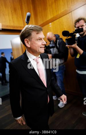 Amtsuebergabe von Annalena Baerbock, Bundesaussenministerin A.D. an Johann Wadephul CDU, Bundesaussenminister. Berlin, 06.05.2025. Fotografiert im Auftrag des Auswaertigen Amtes Berlin Deutschland *** Amtsübergabe von Annalena Baerbock, ehemalige Bundesaußenministerin an Johann Wadephul CDU , Bundesaußenminister Berlin, 06 05 2025 fotografiert im Auftrag des Auswärtigen Amtes Berlin Deutschland Copyright: XThomasxTrutschel/AAX Stockfoto