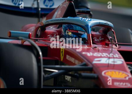3. April 2024, Miami, USA: Der monegassische Fahrer CHARLES LECLERC (Scuderia Ferrari) während des Sprint-Qualifyings des FIA Formel 1 Miami Grand Prix 2024 auf dem Miami International Autodrome in Miami, USA. (Foto: © James Gasperotti/ZUMA Press Wire) Stockfoto