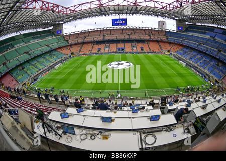 Mailand, Italien. Mai 2025. Das Stadio Giuseppe Meazza ist bereit für das Spiel der UEFA Champions League zwischen Inter und FC Barcelona in Mailand. Quelle: Gonzales Photo/Alamy Live News Stockfoto