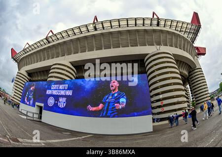 Mailand, Italien. Mai 2025. Das Stadio Giuseppe Meazza ist bereit für das Spiel der UEFA Champions League zwischen Inter und FC Barcelona in Mailand. Quelle: Gonzales Photo/Alamy Live News Stockfoto