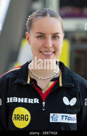 Annett KAUFMANN (SV DJK Kolbermoor) Tischtennis-Nationalspieler, Porträt, Porträt, zugeschnittenes Einzelbild, einzelnes Motiv, Präsentation der nominierten Athleten für die Einzelweltmeisterschaften vom 17. bis 25. Mai in Doha/Katar, DTTZ Deutsches Tischtenniszentrum Düsseldorf, 7. Mai 2025. Stockfoto