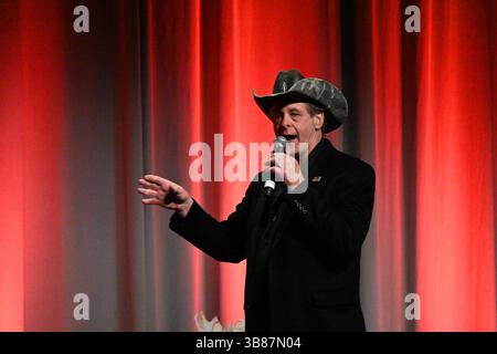 8. März 2024, Overland Park, Kansas, USA: Musikkünstler und politischer Aktivist aus Ted Nugent County ist Headliner bei tonights Johnson County Kansas Republican Spendenaktion (Credit Image: © Mark Reinstein/ZUMA Press Wire) Stockfoto
