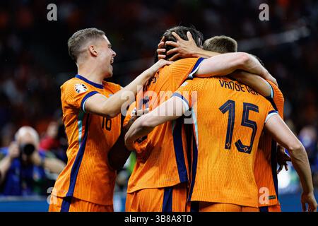 6. Juli 2024, Berlin, Deutschland: Spieler aus den Niederlanden, die beim Viertelfinalspiel der UEFA Euro 2024 zwischen den Nationalmannschaften der Niederlande und der Türkei im Olympiastadion ein Tor schießen konnten. Endresultat: Niederlande 2:1, Türkei (Credit Image: © Maciej Rogowski/SOPA Bilder via ZUMA Press Wire) Stockfoto
