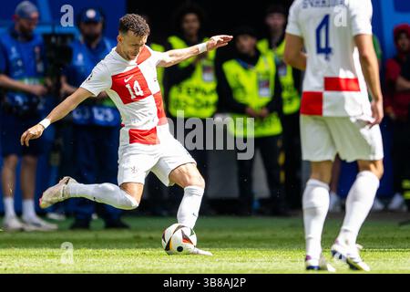 19. Juni 2024, Hamburg: Ivan Perisic aus Kroatien im Volksparkstadion in Hamburg im Spiel der Gruppe B der UEFA Euro 2024. (Foto: © Mateusz Slodkowski/ZUMA Press Wire) Stockfoto