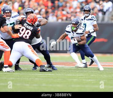 15. Oktober 2023: Seattle Seahawks Running Back Kenneth Walker III (9) während des regulären Saisonspiels zwischen den Seattle Seahawks und Cincinnati Bengals in Cincinnati, Ohio. JP Waldron/Cal Sport Media (Kreditbild: Stockfoto
