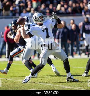 22. Oktober 2023: Raiders Quarterback #7 Brian Hoyer in Aktion während eines Spiels gegen die Chicago Bears in Chicago, IL. Mike Wulf/CSM (Kreditbild: Stockfoto