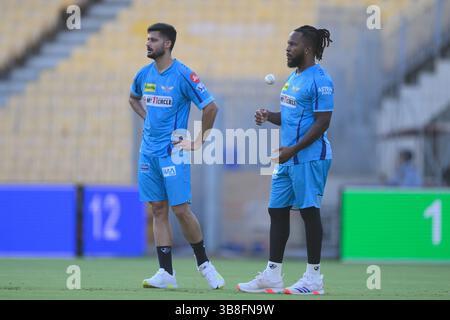 22. April 2024, Chennai, Tamilnadu, Indien: Chennai 22. April 2024: Kyle Mayers von Lucknow Super Giants bei den Übungssitzungen am Vorabend des IPL2024,T20-Spiels zwischen den Chennai Super Kings und Lucknow Super Giants im M.A.Chidambaram Stadium in Chennai, Indien. (Kreditbild: © Vikram Chandrasekar via ZUMA Press Wire) Stockfoto