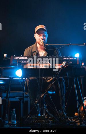 Mai 2024, Kopenhagen, Kopenhagen, Dänemark: Kopenhagen, Dänemark. Mai 2024. Der isländische Sänger, Musiker und Songwriter Asgeir gibt ein Live-Konzert im Bremen Teater in Kopenhagen. (Foto: © Flemming Bo Jense/Gonzales Foto via ZUMA Press) Stockfoto