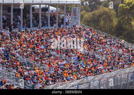 März 2024, Melbourne, Victoria, Australien: MELBOURNE, AUSTRALIEN - 24. MÄRZ: Fanatmosphäre am Renntag beim Großen Preis von Australien 2024 im Albert Park in Melbourne (Australien) (Foto: © Chris Putnam/ZUMA Press Wire) Stockfoto