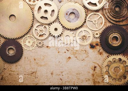 Steampunk-Hintergrund von mechanischen Uhren Details über alte Metall Hintergrund. Im Inneren der Uhr, Zahnräder Stockfoto