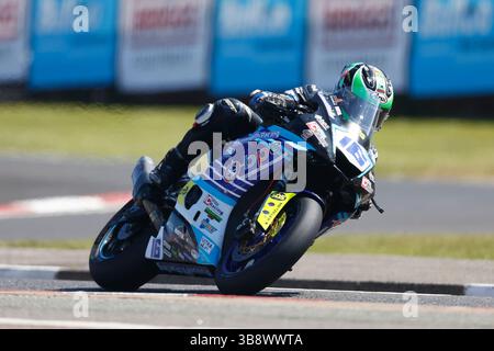 Mai 2025; Briggs EquipmentNorth West 200 Motorcycle Race, Portrush, Antrim, Nordirland; North West 200 Training und Abendrennen; Mike Browne (Russell Racing Yamaha) während des Supersport-Qualifyings Stockfoto