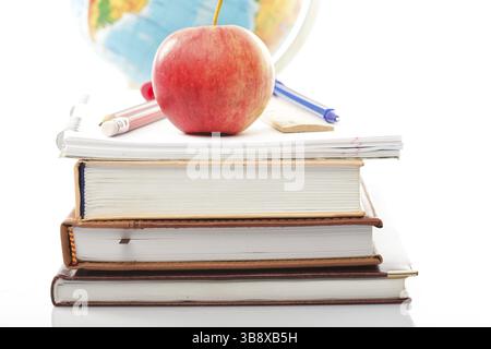 Zurück zum Schulkonzept auf weiß Stockfoto