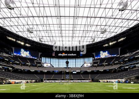 8. Oktober 2022: Ein allgemeiner Überblick über das Spielfeld vor der NCAA-Football-Action zwischen den BYU Cougars und den Notre Dame Fighting Irish im Allegiant Stadium in Las Vegas, Nevada. John Mersits/CSM. (Kreditbild: © John Mersits/CSM via ZUMA Press Wire) Stockfoto