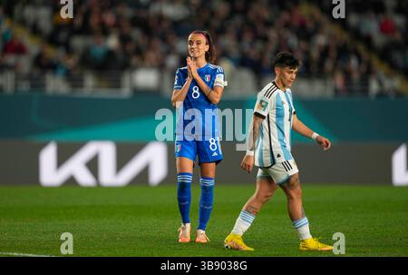 24. Juli 2023: Barbara Bonansea (Italien) gibt Gesten beim Spiel der Gruppe G – FIFA Frauen-Weltmeisterschaft Australien & Neuseeland 2023, Italien gegen Argentinien, im Eden Park, Auckland, Neuseeland. Kim Price/CSM (Kreditbild: © Kim Price/CSM via ZUMA Press Wire) Stockfoto