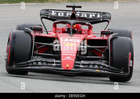3. Juni 2023, Montmelo, Barcelona, Spanien: Charles Leclerc vom Ferrari-Team auf der Rennstrecke Barcelona-Catalunya in Barcelona, Spanien. (Foto: © David Ramirez/DAX via ZUMA Press Wire) Stockfoto