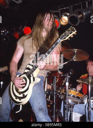 Fern Park, Florida, USA: OZZY OSBOURNE - ZAKK WYLDE spielt eine Gitarrenklinik und tritt mit lokalen Musikern in der Station auf - 15. August 1992 (Bild: © Christopher Helton Via ZUMA Press Wire) Stockfoto