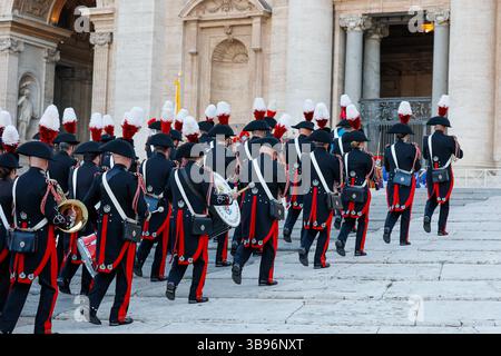 Rom, Italien, 08. Mai 2025, Vatikanstadt: Während des Konklaves, Petersplatz, Vatikanstadt, Rom, Italien Francesco Farina/SPP (FRANCESCO FARINA/SPP) Stockfoto