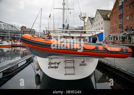 Tromso Harbor am Polarkreis von Norwegen Stockfoto