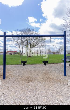 Spielgeräte in einem Park Stockfoto