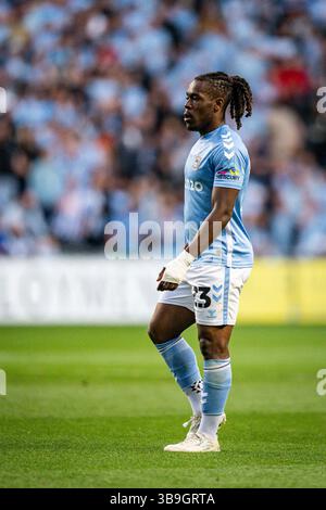 9. Mai 2025; Coventry Building Society Arena, Coventry, England; EFL Championship Play Off First Leg, Coventry City gegen Sunderland; Brandon Thomas-Asante von Coventry Stockfoto