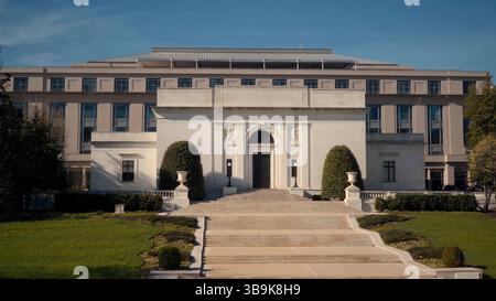 WASHINGTON DC, USA - 08. APRIL 2017 - Gebäude der US Federal Reserve mit neoklassizistischer Fassade in Washington DC Stockfoto