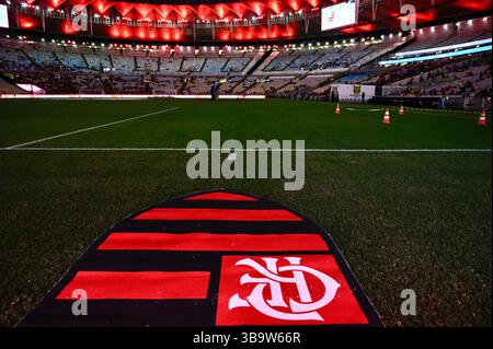 Rio De Janeiro, Brasilien. Mai 2025. Maracanã RIO DE JANEIRO, BRASILIEN - 10. MAI: Ein Blick aus dem Feld vor dem Spiel Brasileirao 2025 zwischen Flamengo und Bahia in Estádio do Maracanã am 10. Mai 2025 in Rio de Janeiro, Brasilien. (Sports Press Photo/SPP) Credit: SPP Sport Press Photo. /Alamy Live News Stockfoto