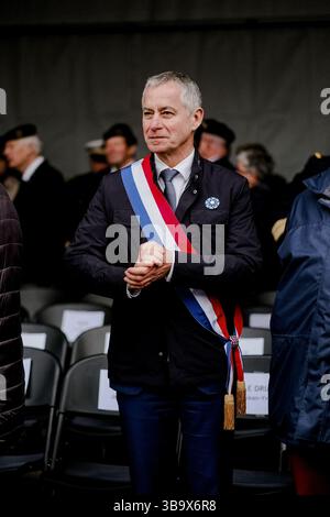 80. Jahrestag der Befreiung der Poche de Lorient. Jean-Michel Jacques, Stellvertreter von Morbihan, bei der offiziellen Zeremonie. Lorient La Base, Frankreich, am 10. Mai 2025. Foto: Marie-Paola Bertrand-Hillion/ABACAPRESS.COM Credit: Abaca Press/Alamy Live News Stockfoto