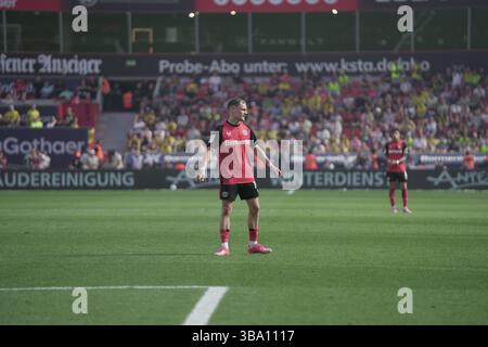 Leverkusen, Deutschland, 11. Mai 2025, Bundesliga, Bayer 04 Leverkusen vs Borussia Dortmund am 11. Mai 2025, BayArena, Leverkusen, Deutschland, Florian Wirtz ist enttäuscht Credit: pacho4k, Foot Bowl/Alamy Live News Stockfoto