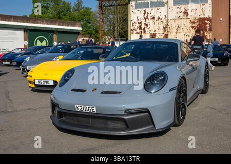 2023 Porsche 911 GT3, zu sehen beim Bicester Scramble am 27. April 2025. Stockfoto