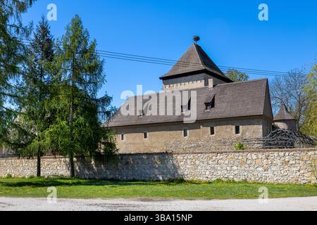 Horní tvrz, Kestřany, Jihočeský kraj, Česká republika / Schloss in Kestrany Dorf, Südböhmen, Tschechische Republik Stockfoto