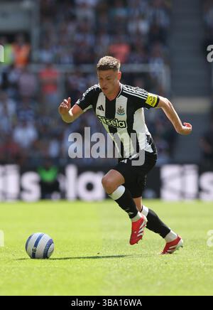 Newcastle upon Tyne, Großbritannien. Mai 2025. Harvey Barnes von Newcastle United während des Premier League-Spiels zwischen Newcastle United und Chelsea im St. James' Park, Newcastle upon Tyne. Der Bildnachweis sollte lauten: Nigel Roddis/Sportimage Credit: Sportimage Ltd/Alamy Live News Stockfoto