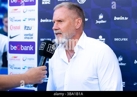 Genk, Belgien. Mai 2025. GENK, BELGIEN - 11. MAI: Trainer Thorsten Fink von KRC Genk während des Jupiler Pro League Championship Play offs Spiels zwischen KRC Genk und Club Brugge KV in der Cegeka Arena am 11. Mai 2025 in Genk, Belgien. (Foto von Joris Verwijst/Orange Pictures) Credit: Orange Pics BV/Alamy Live News Stockfoto