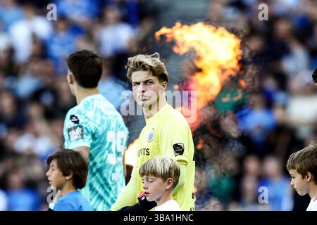 Genk, Belgien. Mai 2025. Der Torhüter Nordin Jackers des Vereins wurde am Sonntag, den 11. Mai 2025 in Genk zu Beginn eines Fußballspiels zwischen KRC Genk und Club Brugge am 8. (Von 10) Tag der Play-offs der Champions der ersten Liga der belgischen Meisterschaft 2024-2025 gezeigt. BELGA FOTO BRUNO FAHY Credit: Belga News Agency/Alamy Live News Stockfoto