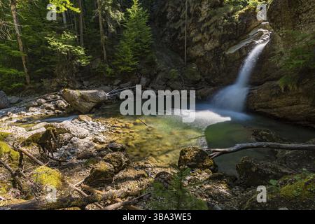 Durch das schöne Ostertaltobel im Gunzesriedtal im Allgau bei Blaichach, Sonthofen Stockfoto