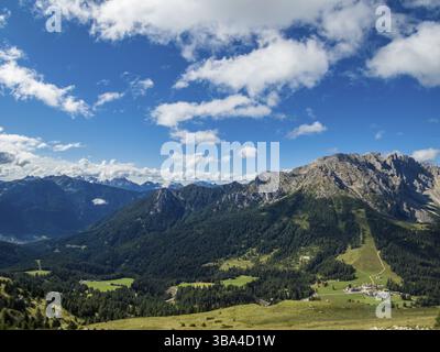 Klettersteig Rotwand und Masare im Rosengarten in den Dolomiten, Südtirol, Italien, Europa Stockfoto
