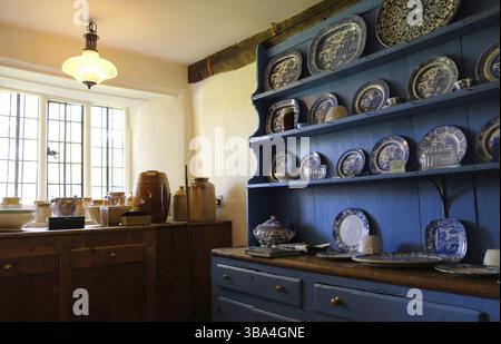 Innenraum des antiken Avebury Manor aus dem 16. Jahrhundert in Avebury England united Kingdom Stockfoto