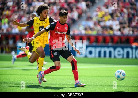 LEVERKUSEN, DEUTSCHLAND - 11. MAI 2025: - Das Bundesliga-Spiel Bayer 04 Leverkusen gegen den FC Augsburg in der BayArena. Stockfoto