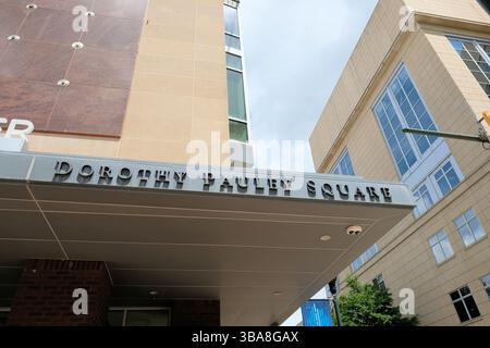 Das Dorothy Pauley Square and Carpenter Theatre, Teil des Dominion Energy Center, ist ein Komplex für darstellende Künste in Richmond, Virginia. Stockfoto