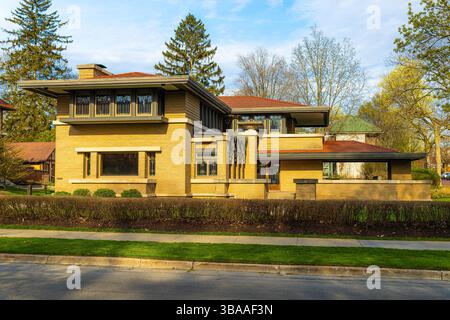 Grand Rapids, MI, USA - 23.04.2025: Foto des Meyer May House in Grand Rapids Michigan, ein historisches architektonisches Wahrzeichen, entworfen von Frank Lloyd W. Stockfoto