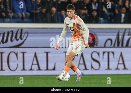Bergamo, Italien. Mai 2025. Roma's Matias Soule während des Fußballspiels der Serie A Enilive 2024/2025 zwischen Atalanta und Roma im Gewiss-Stadion in Bergamo, Norditalien - Montag, 12. Mai 2025. Sport - Fußball. (Foto: Stefano Nicoli/LaPresse) Credit: LaPresse/Alamy Live News Stockfoto