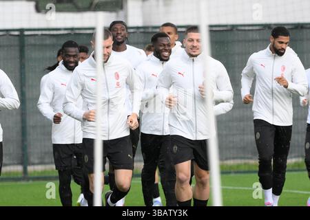 Roma, Italien. Mai 2025. Während des Trainings vor dem Finale der Coppa Italia zwischen Mailand und Bologna im Olympischen Trainingszentrum Giulio Onesti in Rom, Italien. Dienstag, 13. Mai 2025. Sport Soccer (Foto: Fabrizio Corradetti/LaPresse) Credit: LaPresse/Alamy Live News Stockfoto
