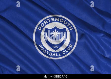Pringsewu, lampung 25. Mai 2025; selektiver Fokus des Portsmouth Football Club-Logos in der efl-Meisterschaft, 3D-Illustration Stockfoto