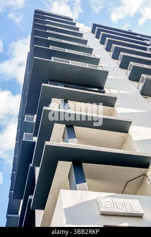 Miami Florida, Brickell Financial District, SW 2nd Avenue, Aloft Miami Brickell Marriott Hotel, Außenfassade, moderne Architektur, Hotelbalkone, Winkel Stockfoto