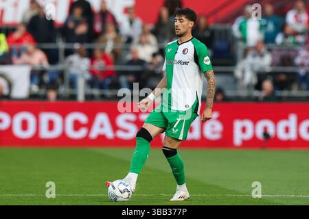 Rotterdam, Niederlande. Mai 2025. ROTTERDAM, NIEDERLANDE - 14. MAI: Jakub Moder von Feyenoord im Rahmen des niederländischen Eredivisie-Spiels zwischen Feyenoord und RKC Waalwijk im Stadion Feijenoord am 14. Mai 2025 in Rotterdam, Niederlande. (Foto von Hans van der Valk/Orange Pictures) Credit: Orange Pics BV/Alamy Live News Stockfoto