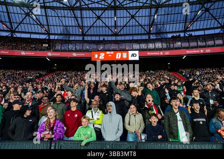 Rotterdam, Niederlande. Mai 2025. Rotterdam - das Ergebnis in der dreißigsten Runde der Eredivisie-Saison 2024/2025. Das Spiel findet am 14. Mai 2025 im Stadion Feijenoord de Kuip zwischen Feyenoord und RKC Waalwijk in Rotterdam statt. Credit: Box to Box Pictures/Alamy Live News Stockfoto