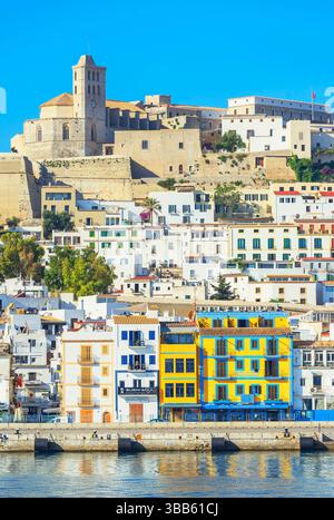 Blick auf Ibiza Altstadt, Ibiza Stadt, Ibiza, Balearen Inseln, Spanien Stockfoto