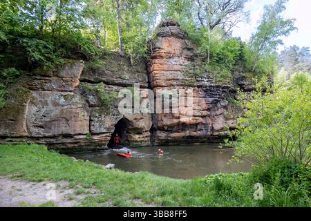 Průrva řeky Ploučnice, Noviny Pod Ralskem, Česká republika / Tunnel Gap forn Ploucnice River, Noviny Pod Ralskem, Tschechische republik Stockfoto