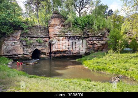 Průrva řeky Ploučnice, Noviny Pod Ralskem, Česká republika / Tunnel Gap forn Ploucnice River, Noviny Pod Ralskem, Tschechische republik Stockfoto