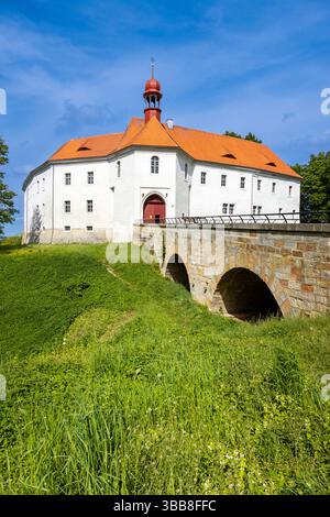 zámek Vartenberk, Stráž Pod Ralskem, Česká republika / Schloss Vartenberk, Straz Pod Ralskem, Stadt, Tschechische republik Stockfoto